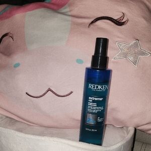 Redken Extreme Cat Hair Treatment Strength Repairing Rinse Off 2% Protein